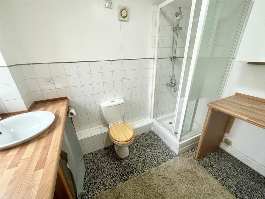 Images for Whitby Grove, Swindon