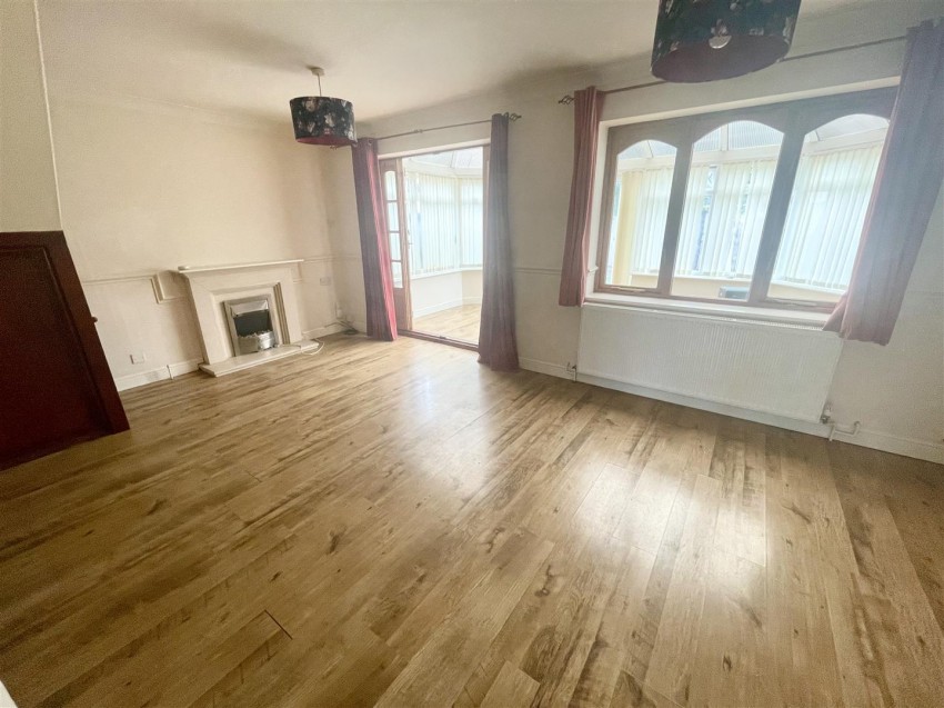 Images for Whitby Grove, Swindon