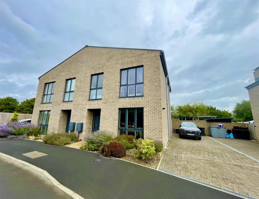 Images for Nevinson Road, Swindon