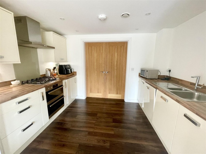 Images for Nevinson Road, Swindon