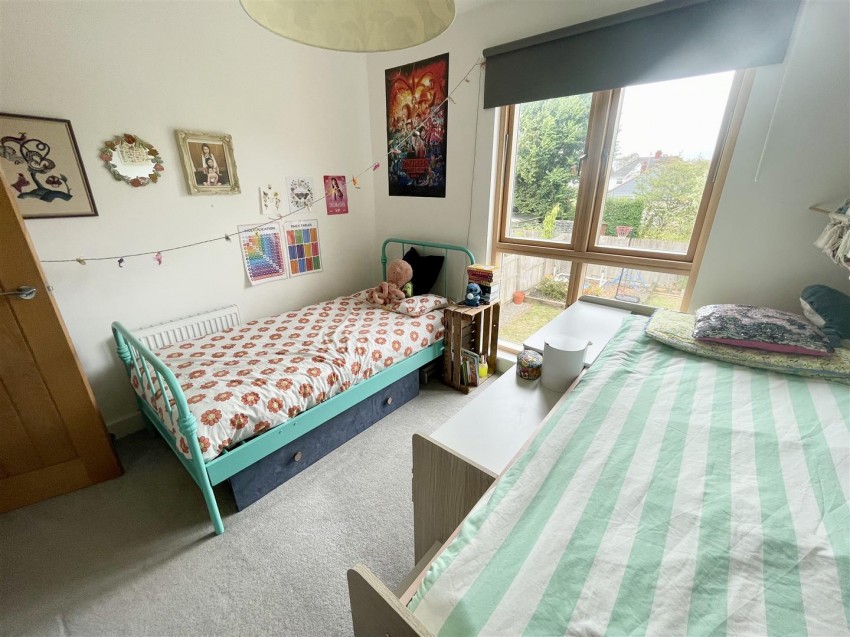 Images for Nevinson Road, Swindon