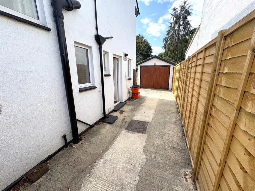 Images for Whilestone Way, Coleview, Swindon