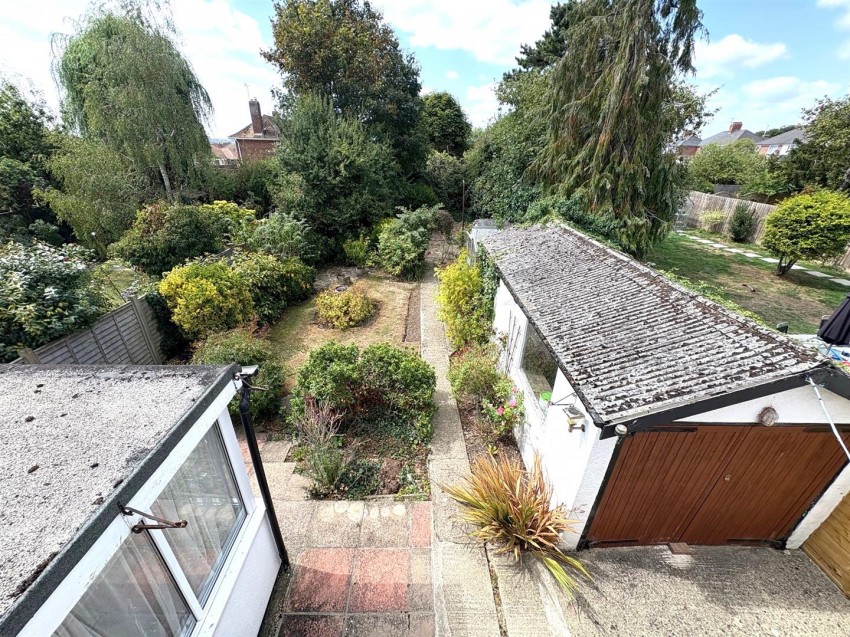 Images for Whilestone Way, Coleview, Swindon