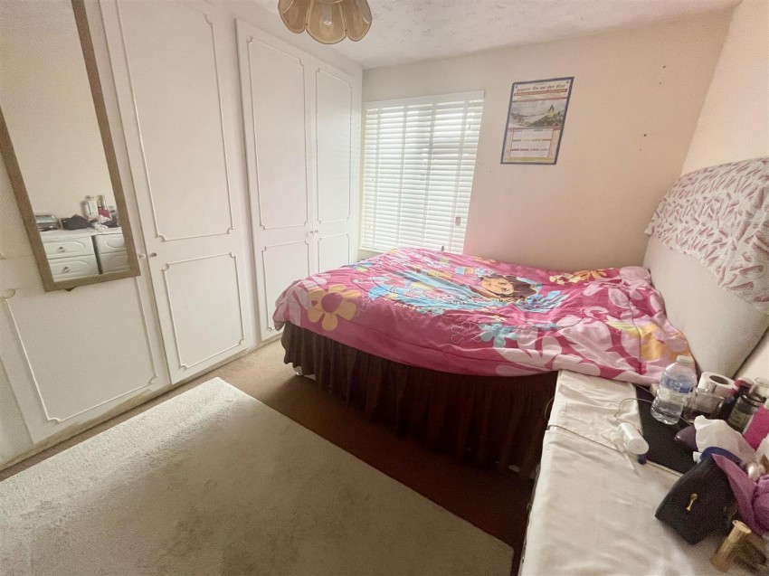 Images for Lambert Close, Freshbrook, Swindon