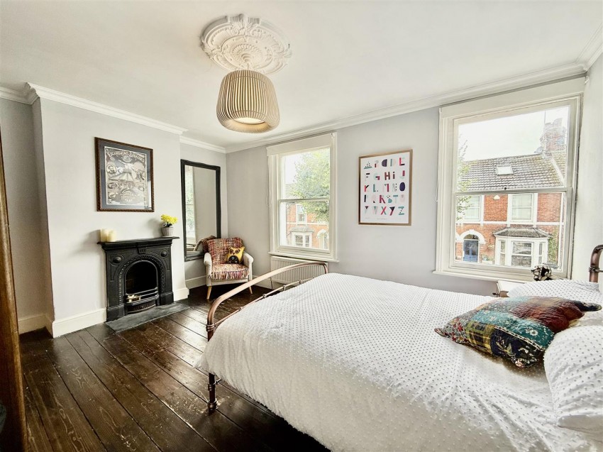 Images for Avenue Road, Swindon