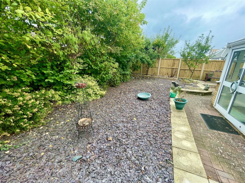 Images for Tealsbrook, Swindon