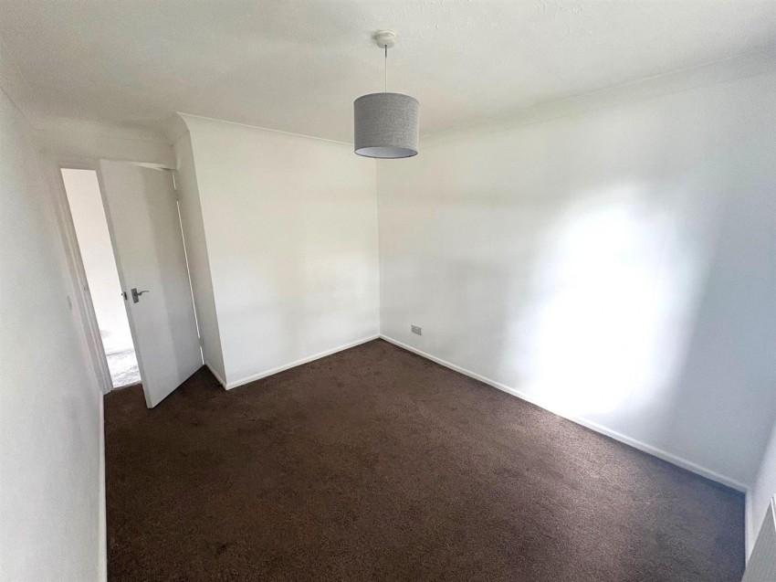 Images for Broughton Grange, Lawns, Swindon