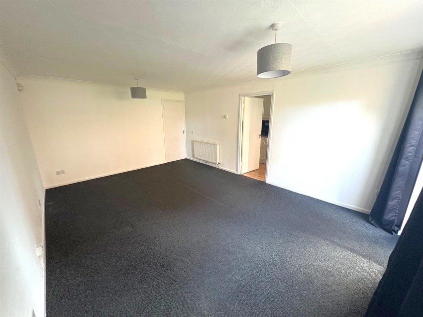 Images for Broughton Grange, Lawns, Swindon