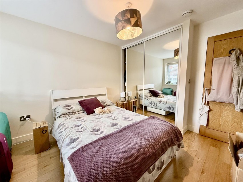 Images for Victoria Road, Swindon