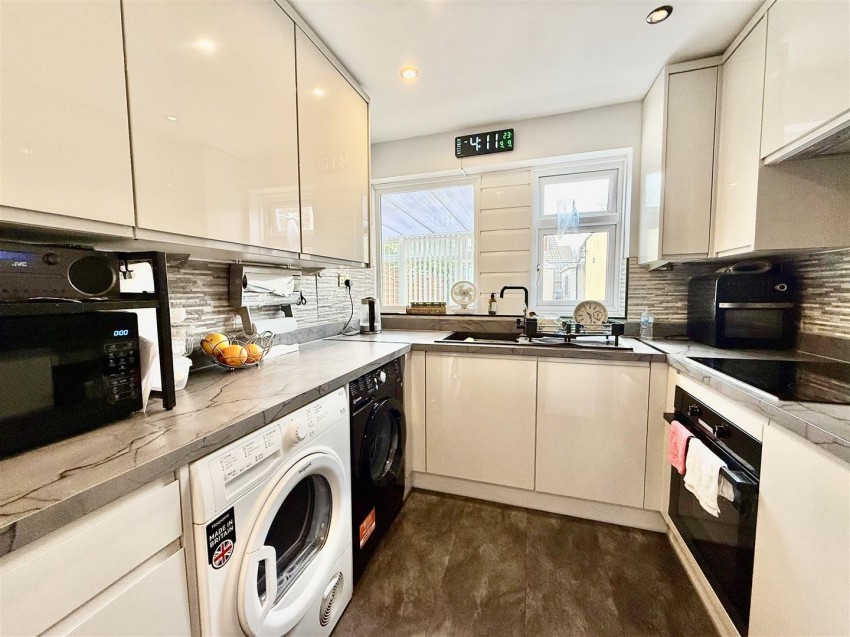 Images for Constantine Close, Swindon