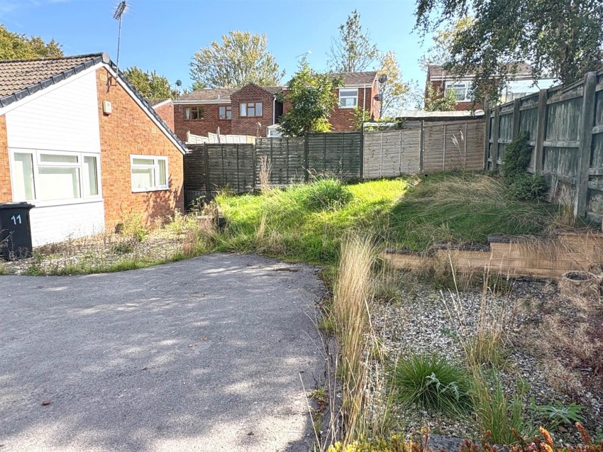 Images for Queenborough, Toothill, Swindon