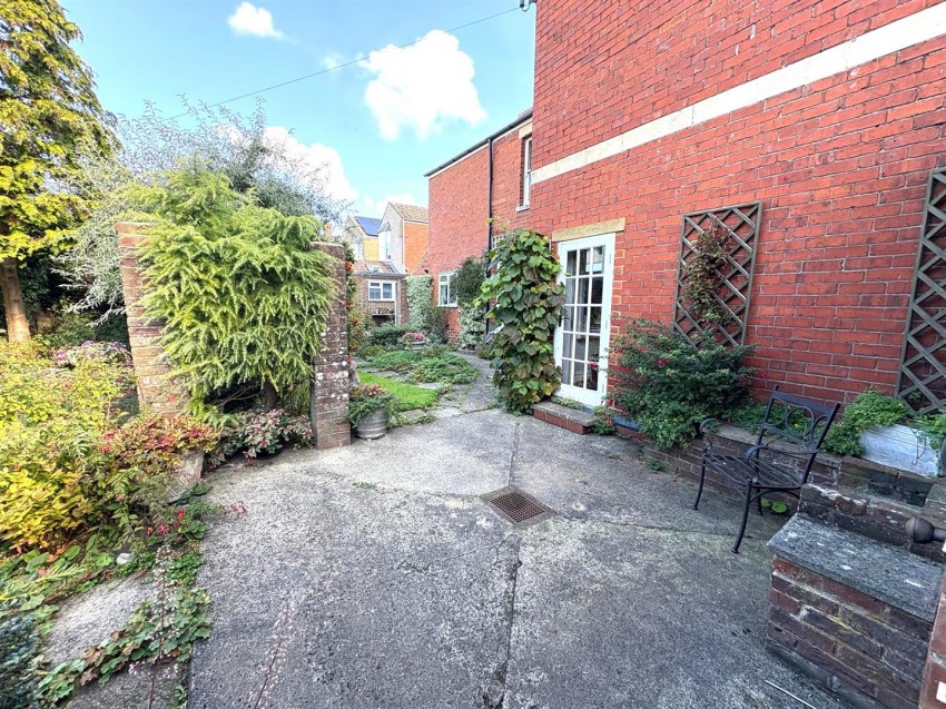 Images for Westlecot Road, Old Town, Swindon