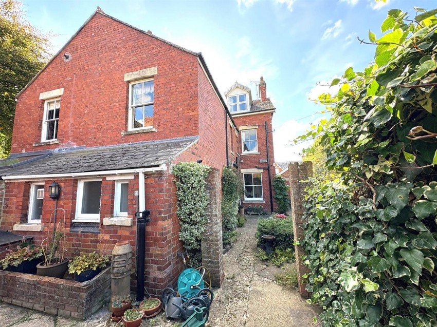 Images for Westlecot Road, Old Town, Swindon