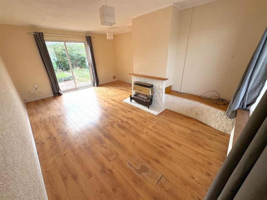 Images for Raleigh Avenue, Walcot, Swindon