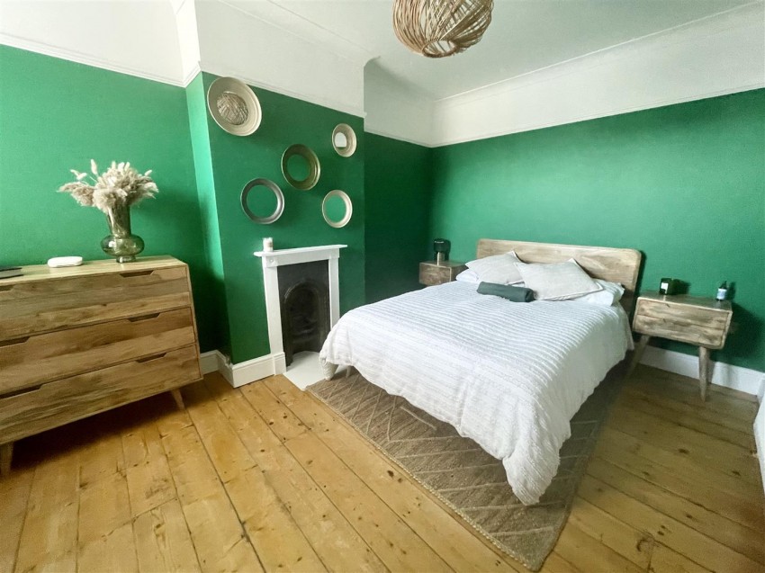 Images for Croft Road, Swindon