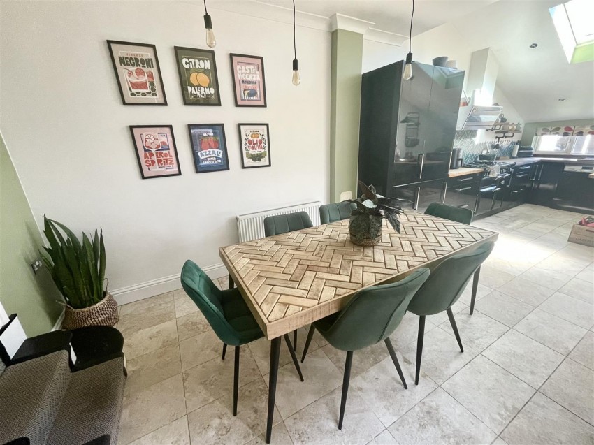 Images for Croft Road, Swindon