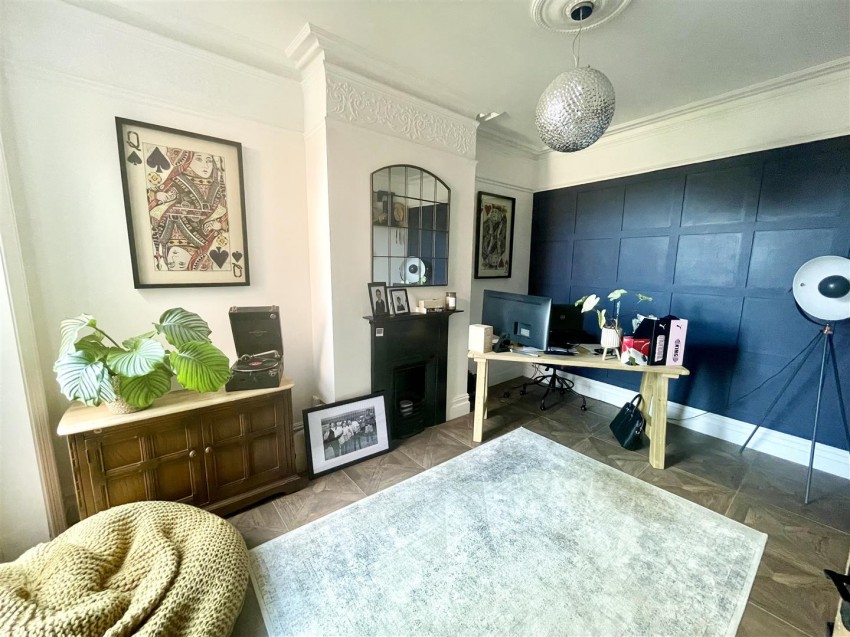 Images for Croft Road, Swindon