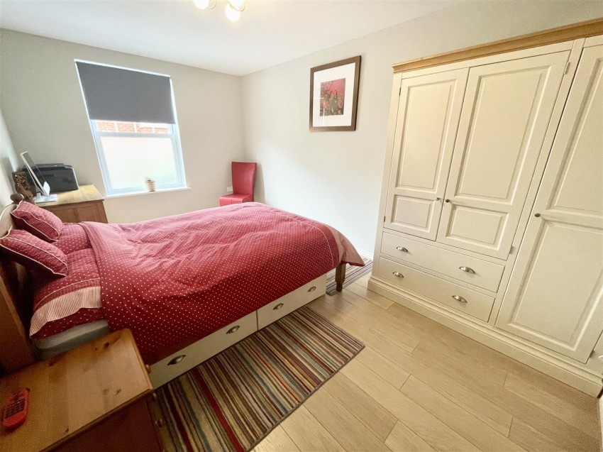 Images for Westlecot Road, Swindon
