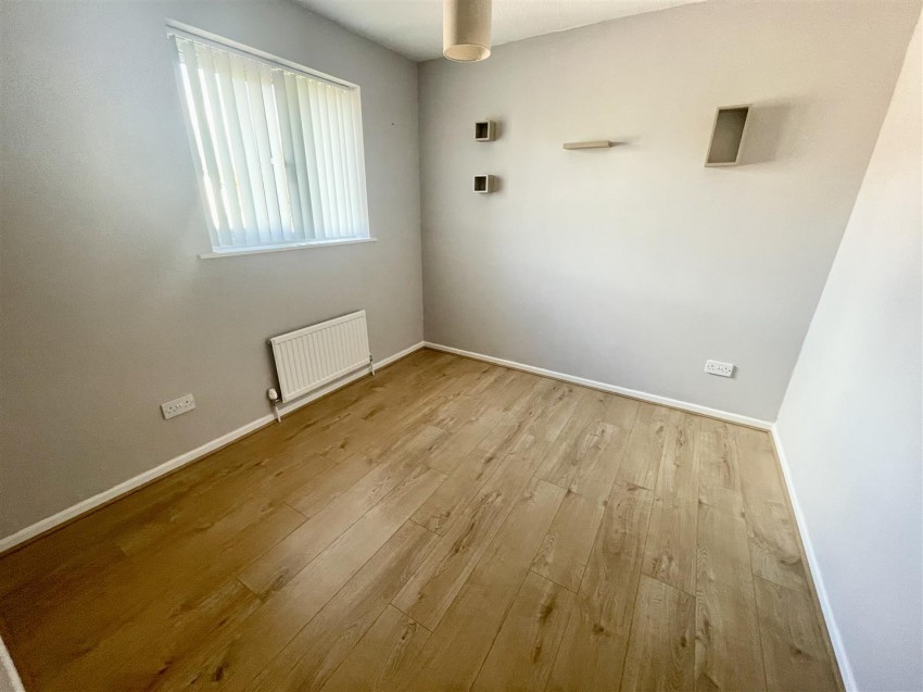 Images for Wagtail Close, Swindon