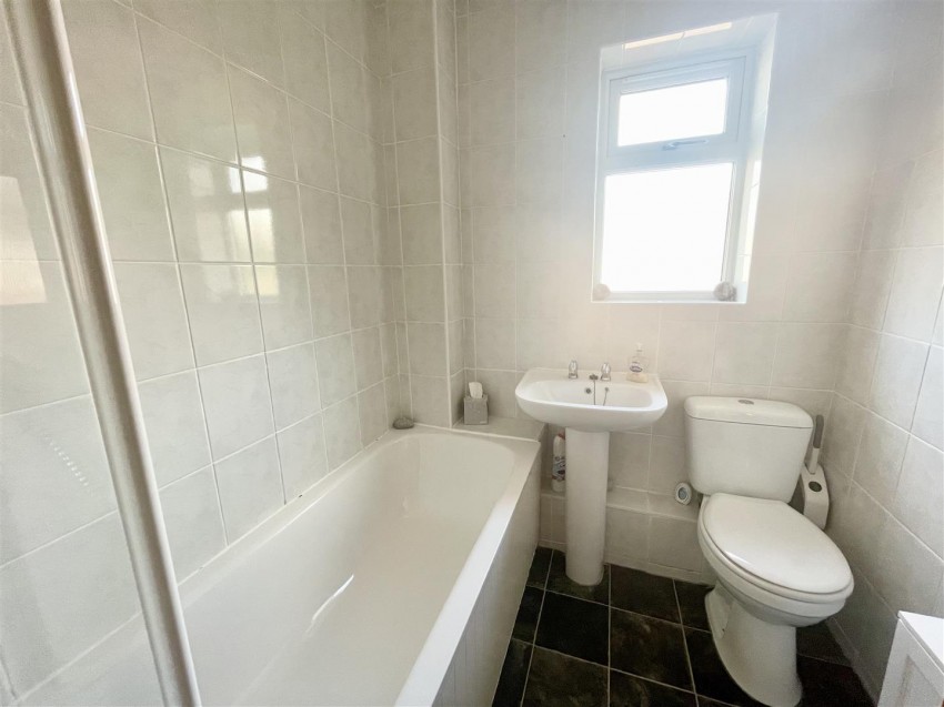 Images for Wagtail Close, Swindon
