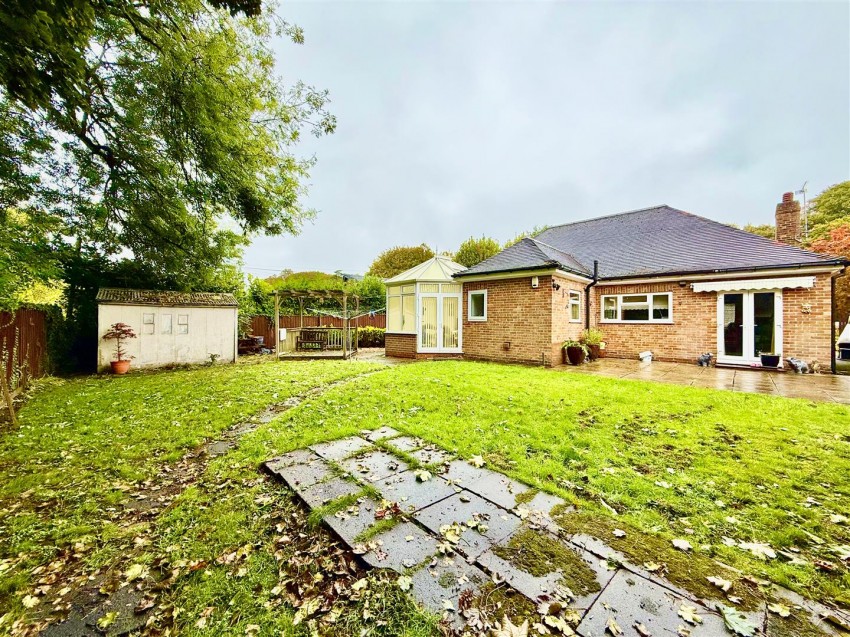 Images for The Quarries, Swindon