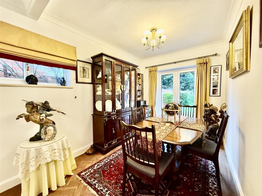 Images for The Quarries, Swindon