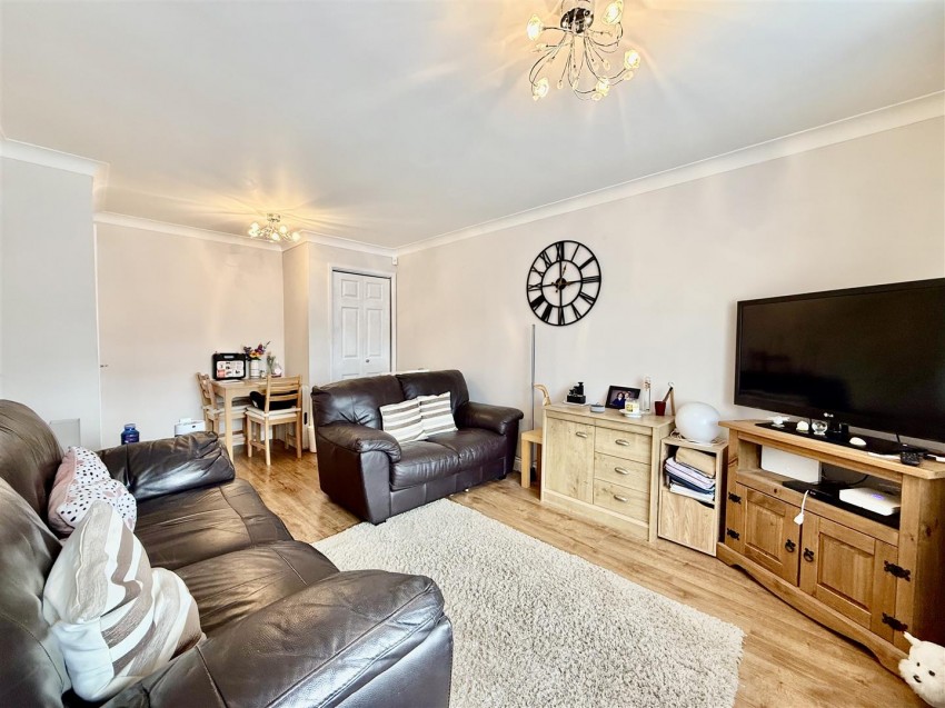 Images for Paulet Close, Grange Park, Swindon