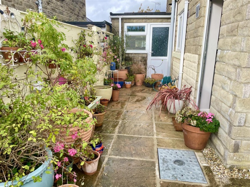 Images for Cornwall Avenue, Swindon