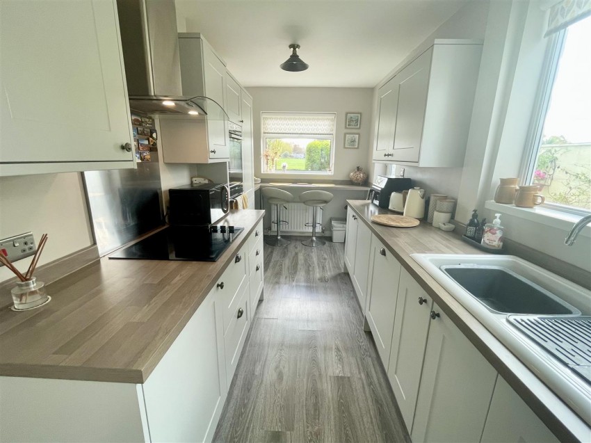 Images for Cornwall Avenue, Swindon