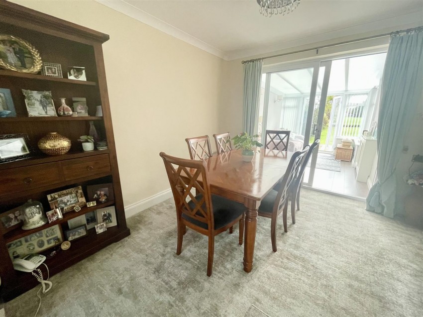 Images for Cornwall Avenue, Swindon