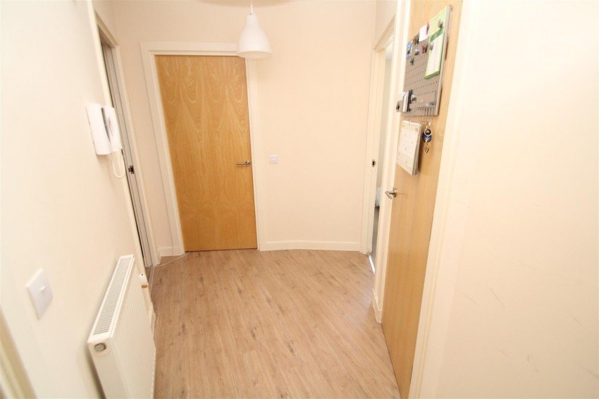 Images for Mistletoe Court