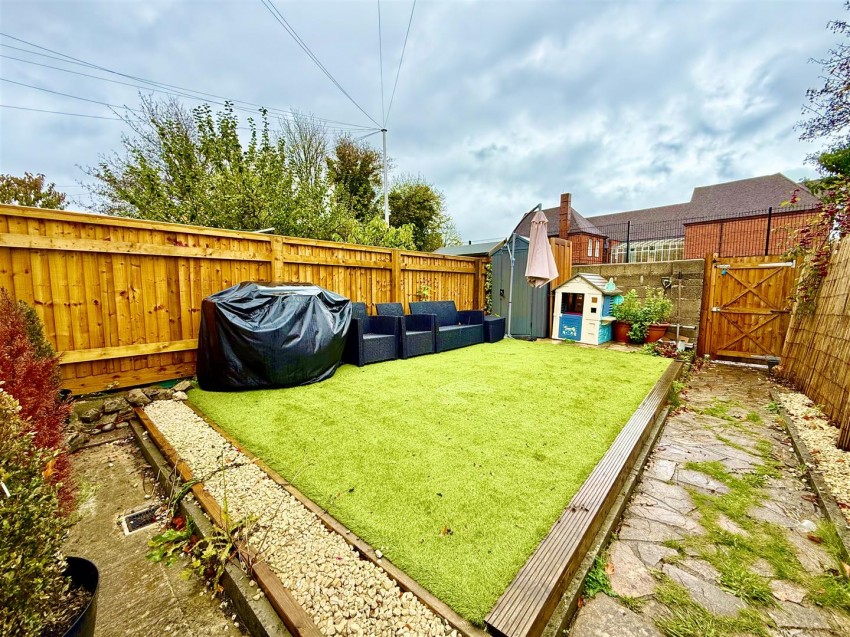 Images for Quarry Road, Swindon