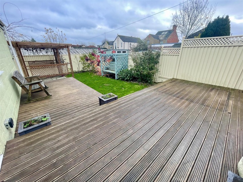 Images for Haydon View Road, Swindon