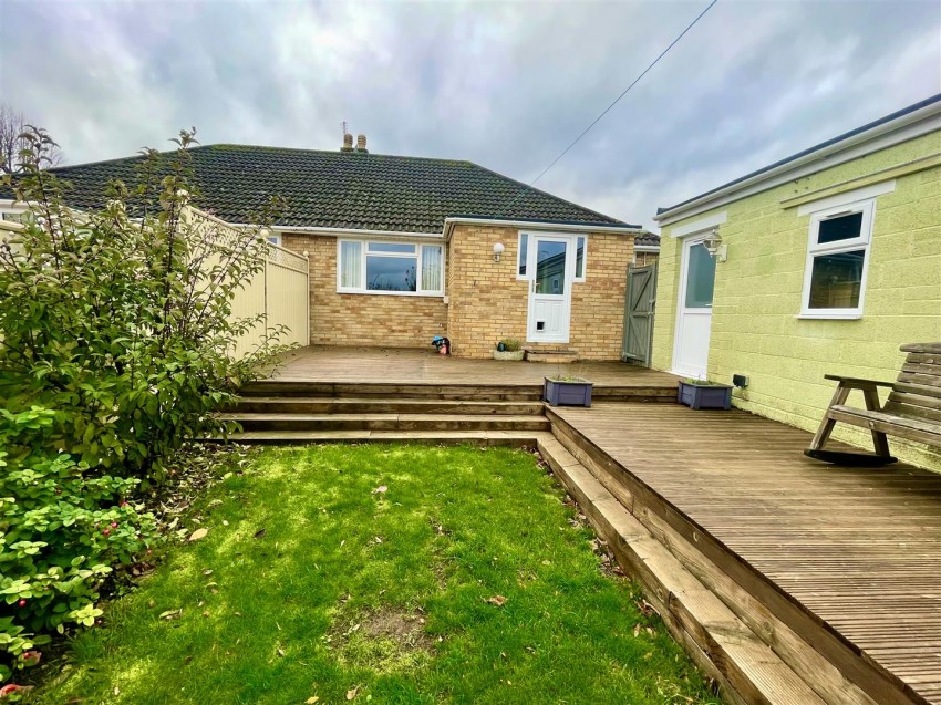 Images for Haydon View Road, Swindon