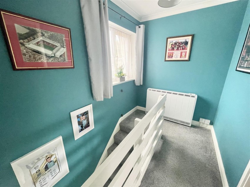 Images for Kennedy Drive, Swindon