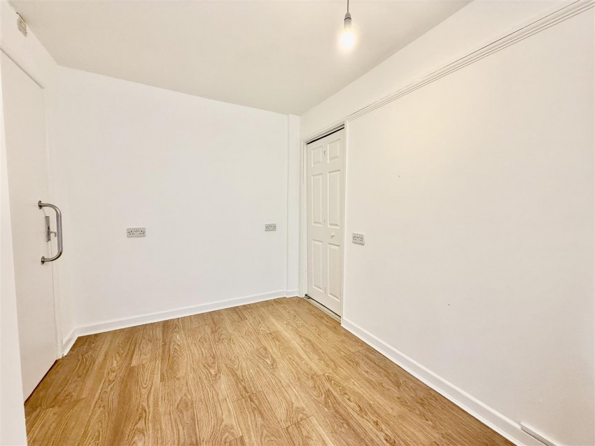 Images for Groundwell Road, Swindon