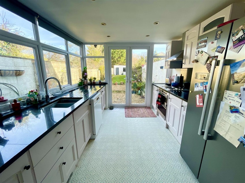 Images for Goddard Avenue, Swindon