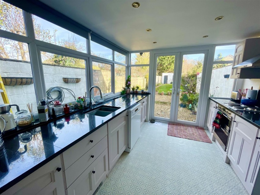 Images for Goddard Avenue, Swindon