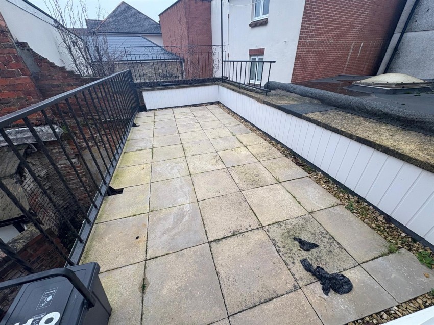 Images for Wood Street, Swindon