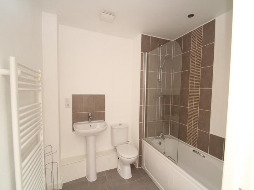 Images for Mistletoe Court Seacole Crescent