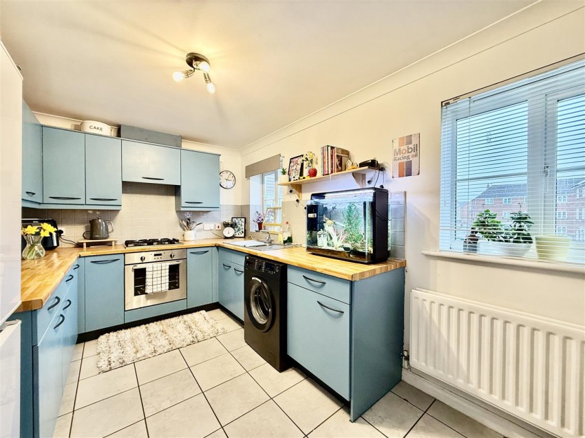 Images for Fitwell Road, Swindon