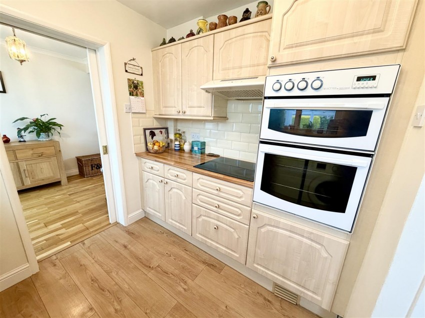 Images for New Road, Chiseldon, Swindon