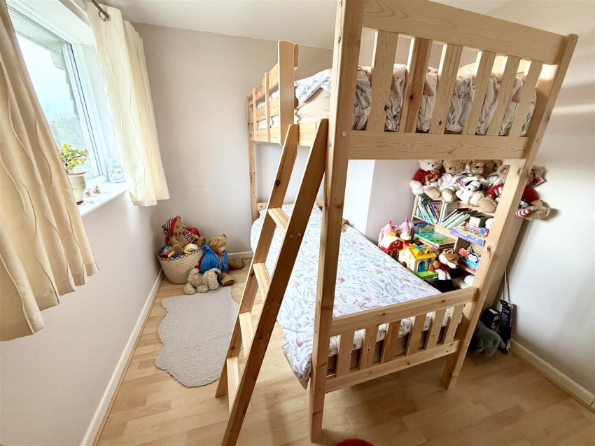 Images for New Road, Chiseldon, Swindon