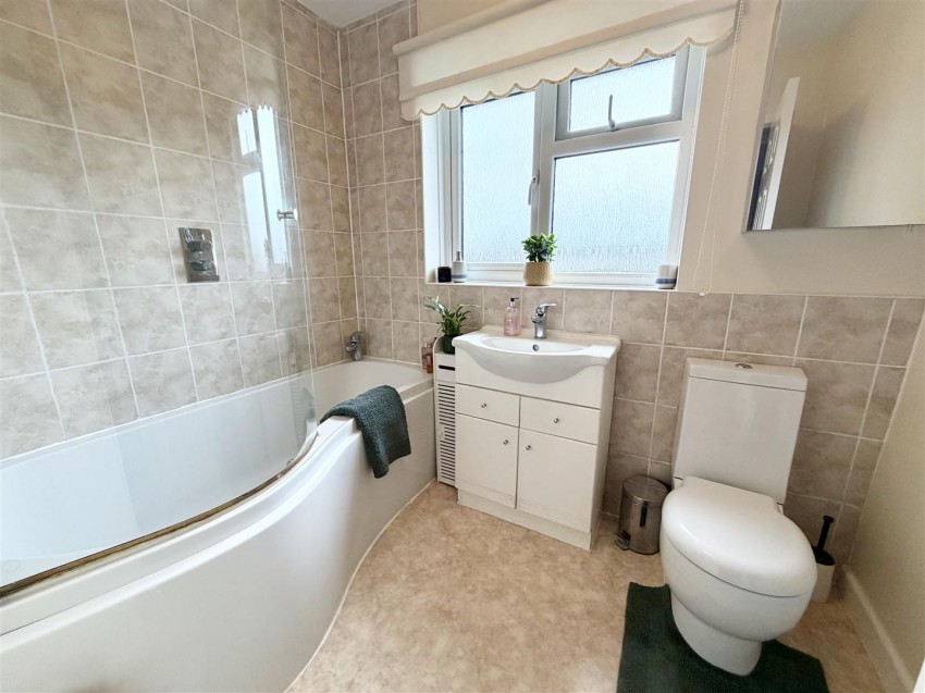 Images for New Road, Chiseldon, Swindon