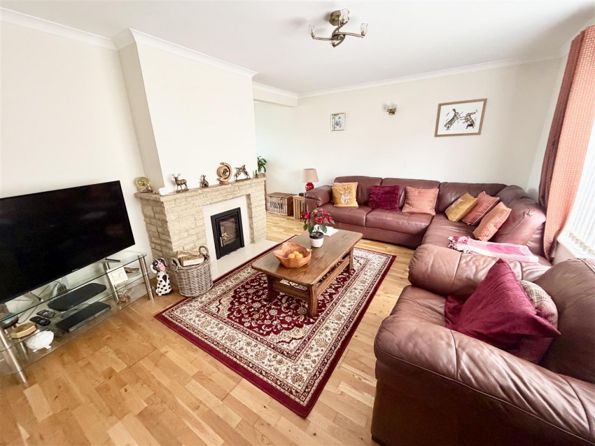 Images for New Road, Chiseldon, Swindon