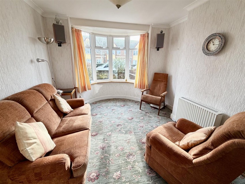 Images for Scarborough Road, Swindon