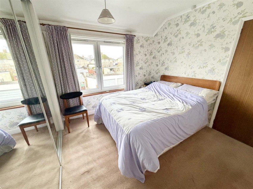 Images for Scarborough Road, Swindon