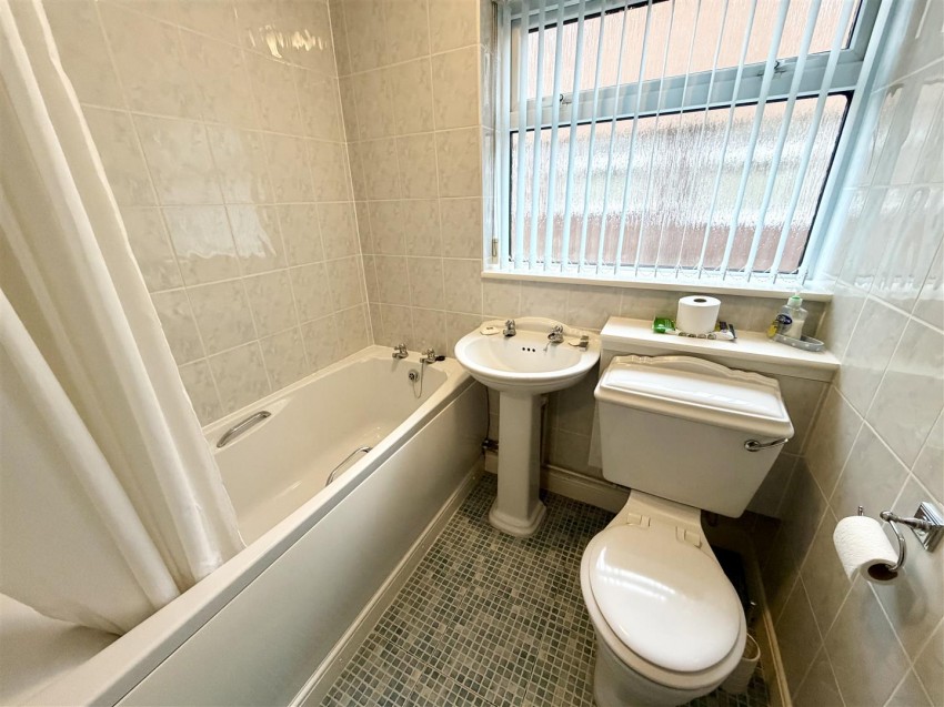 Images for Medina Way, Meadowcroft, Swindon