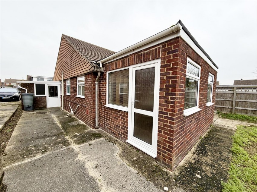 Images for Medina Way, Meadowcroft, Swindon