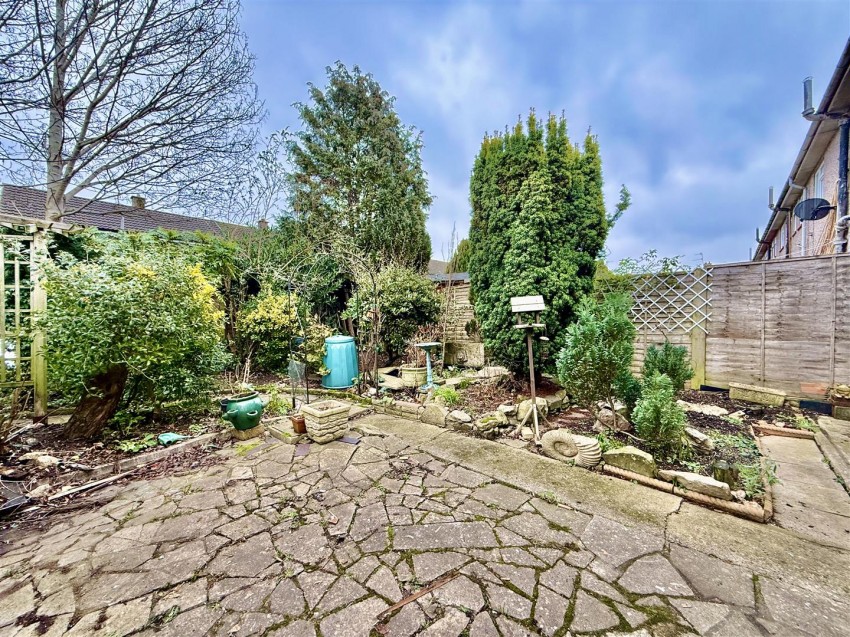 Images for Cranmore Avenue, Swindon